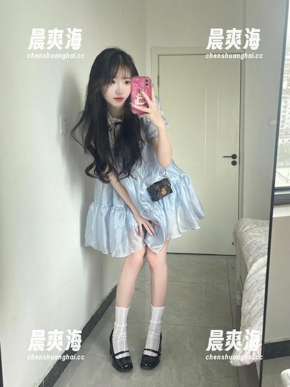 17c吃瓜官网，黑料来袭，这锅我不背！