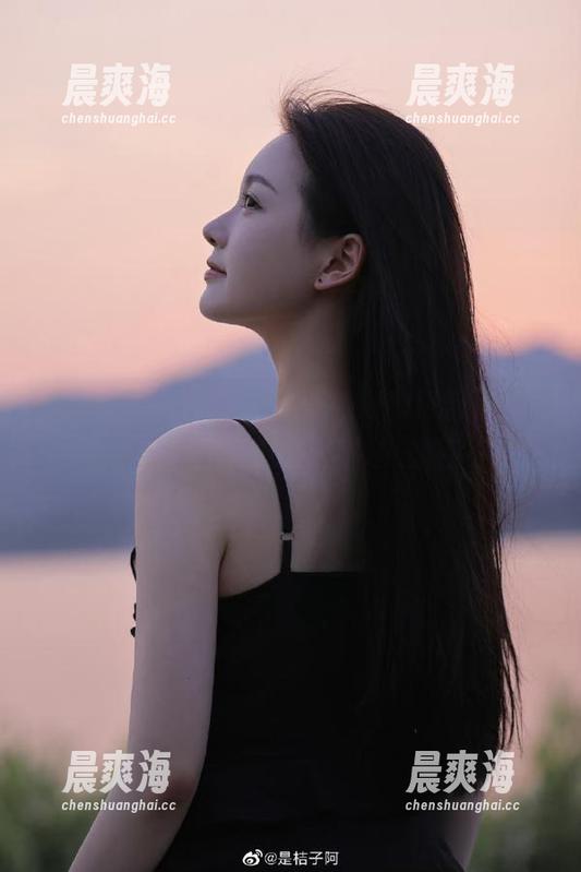 51cg吃瓜官网的更新，刚上线就被刷屏，这瓜是不是成熟了？