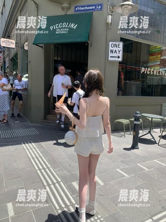 刷到“91黑料”网页，心里五味杂陈，反差反差再反差！
