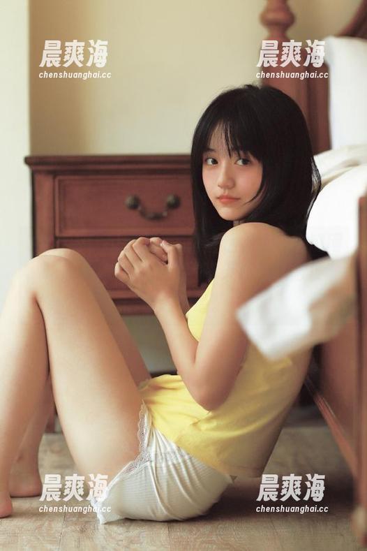 传送门直达www吃瓜网，吃瓜就像逛街，让我每天都想“顺便”溜达一遭。