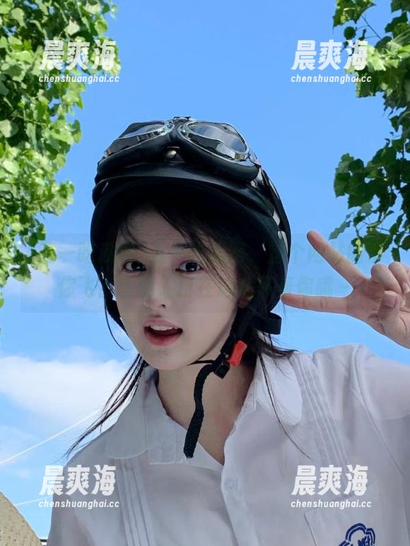 五一吃瓜网，这个网站能带你飞？官网入口在这儿等着你哦～