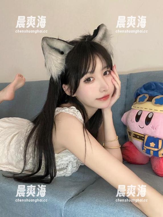最新动态！五一吃瓜网带你瞧瞧吃瓜修女的保养秘诀，本人先自愧不如了。
