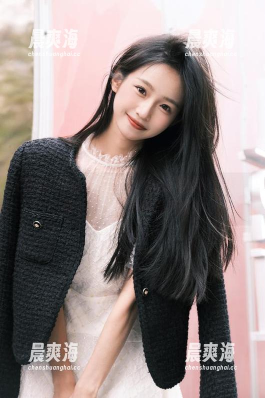 吃瓜网app：闲得蛋疼的时候，就看大瓜，有点脑洞啊！