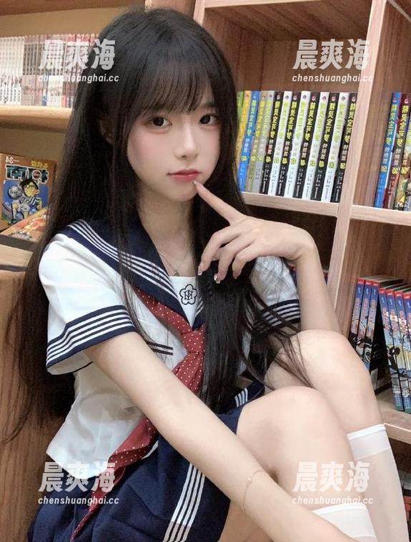 “吃瓜网”苹果版的发布页——又一个APP更新我未曾察觉到的小角落…
