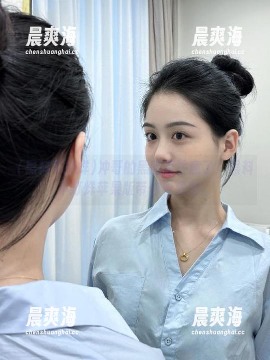冲哥的黑暗面注意了！黑料不打烊苹果版带你看清楚。