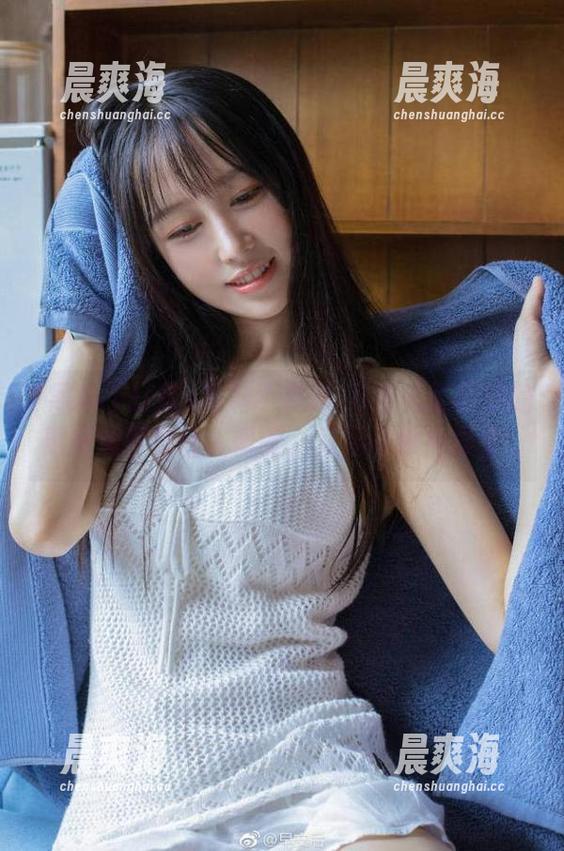 黑料不打烊,万里长征网站的更新速度真让人佩服，又见各种神操作...