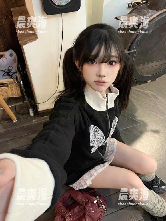 周度资源搭配黑料不重样，浑身都是扎心的瞬间，娱乐圈太疯狂了！