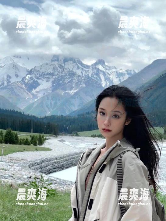 黑网料直达：在这个未知的旅程中，身份是撞见的重逢吗？