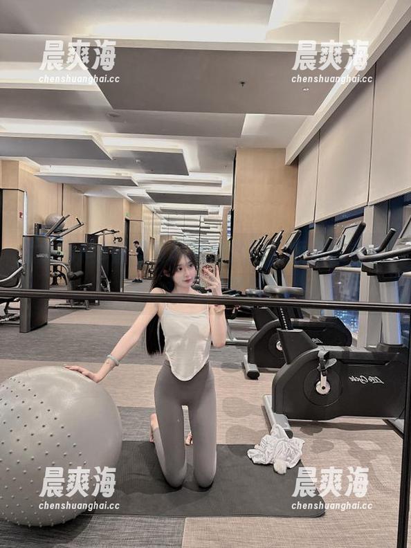 看黑网料的传送门，顺便思考人生，活得真奇妙！
